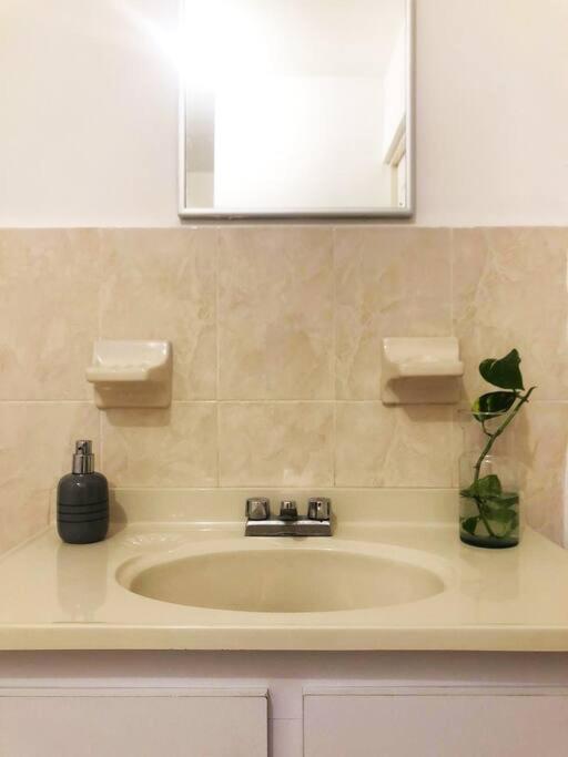 Comfortable And Private House 2 Bedrooms Wifi Parking Free Monterrey Exterior foto
